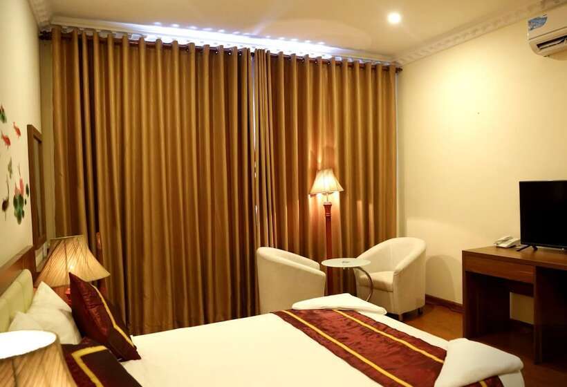 בית מלון כפרי Lucky Ruby Border Casino