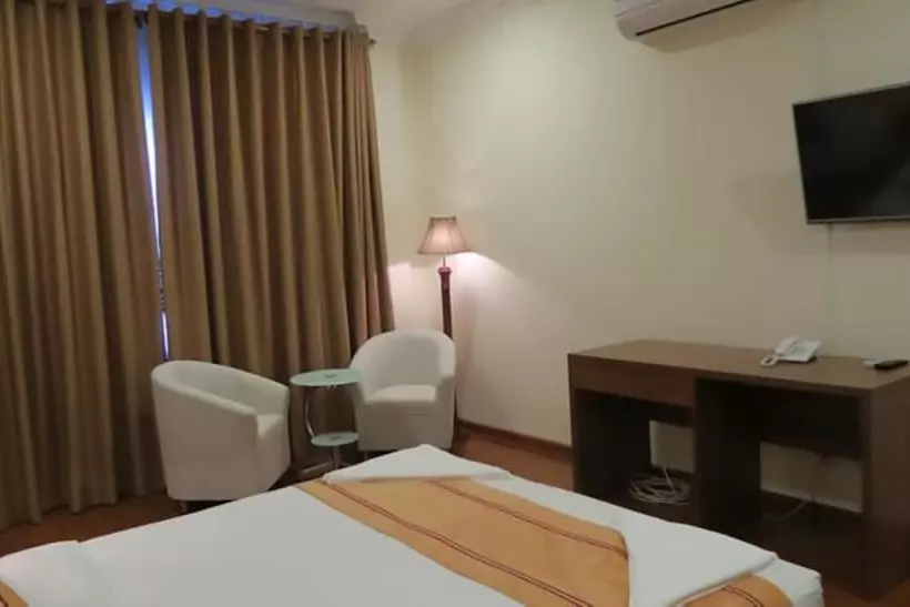 Hotelli Lucky Ruby Border Casino