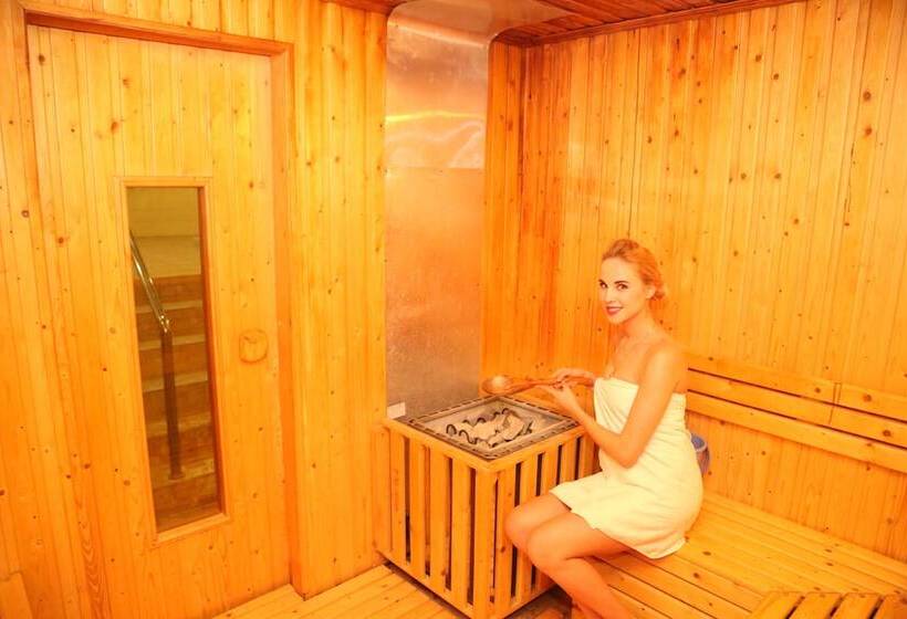 בית מלון כפרי Lucky Ruby Border Casino