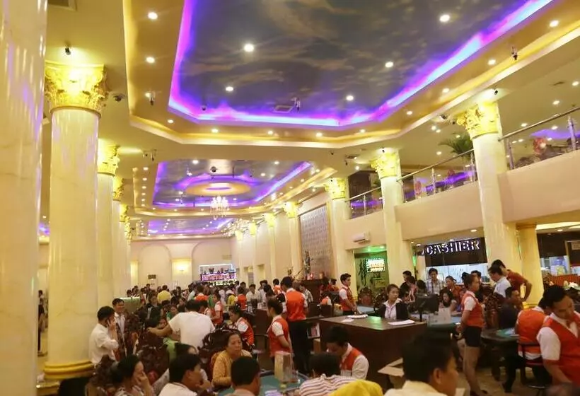 Hotelli Lucky Ruby Border Casino