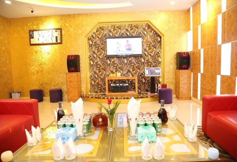 בית מלון כפרי Lucky Ruby Border Casino