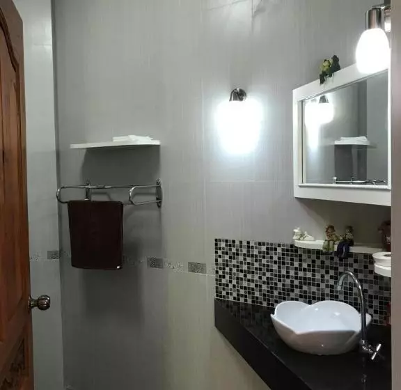 Hotelli Ok Farm Resort