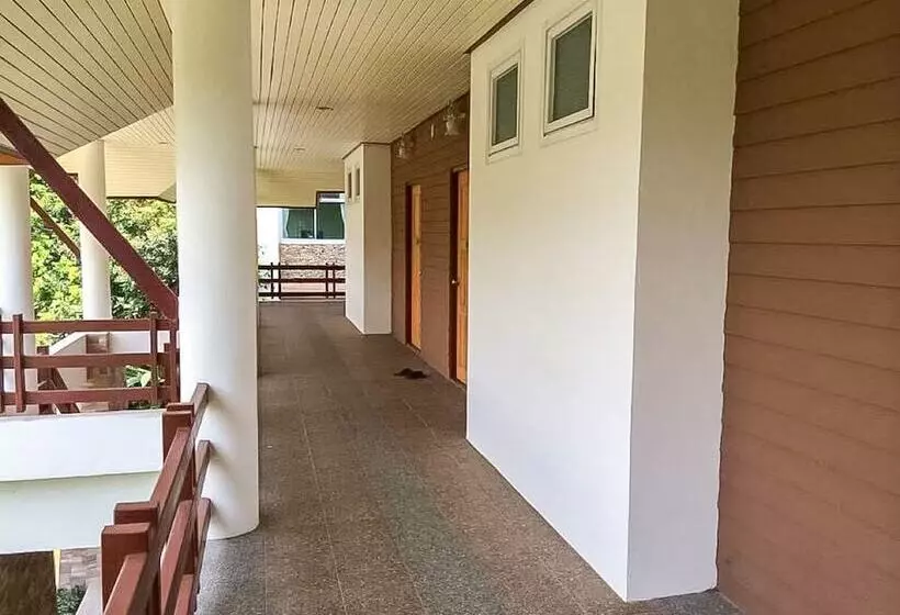 ホテル Wangyao Riverside Resort