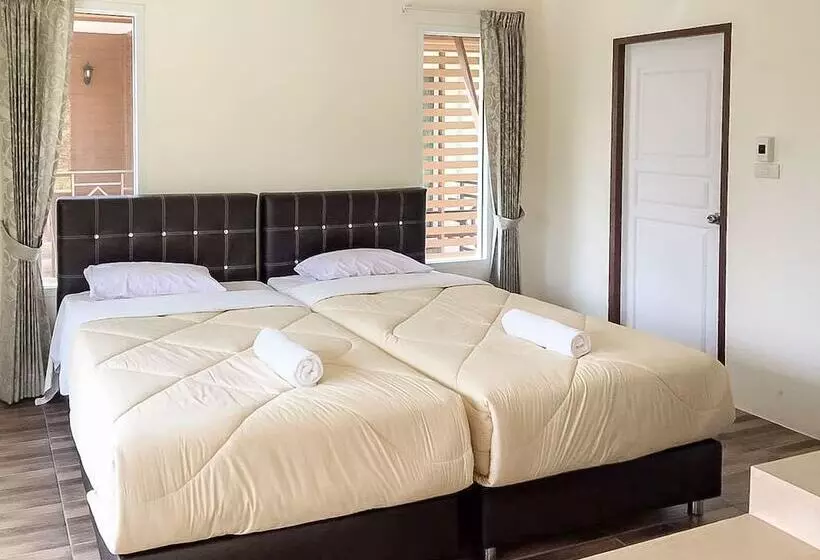 ホテル Wangyao Riverside Resort