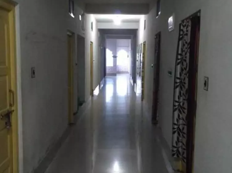 Majatalo Jagannath Guest House