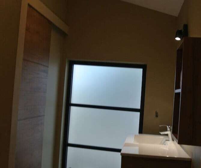 بنسيون Les Epis Du Vent