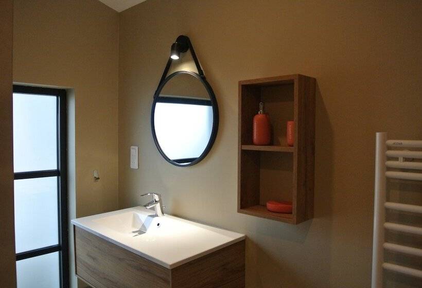 بنسيون Les Epis Du Vent