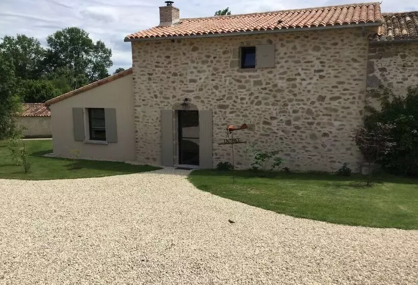 Majatalo Les Epis Du Vent