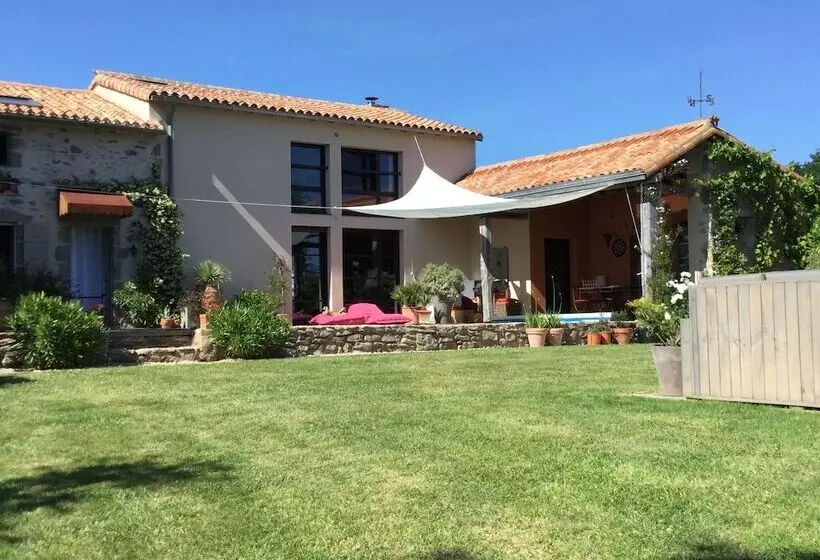 Majatalo Les Epis Du Vent