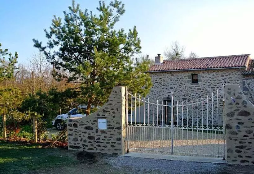 Majatalo Les Epis Du Vent