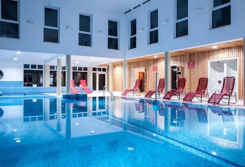 Majatalo Lobogó Resort