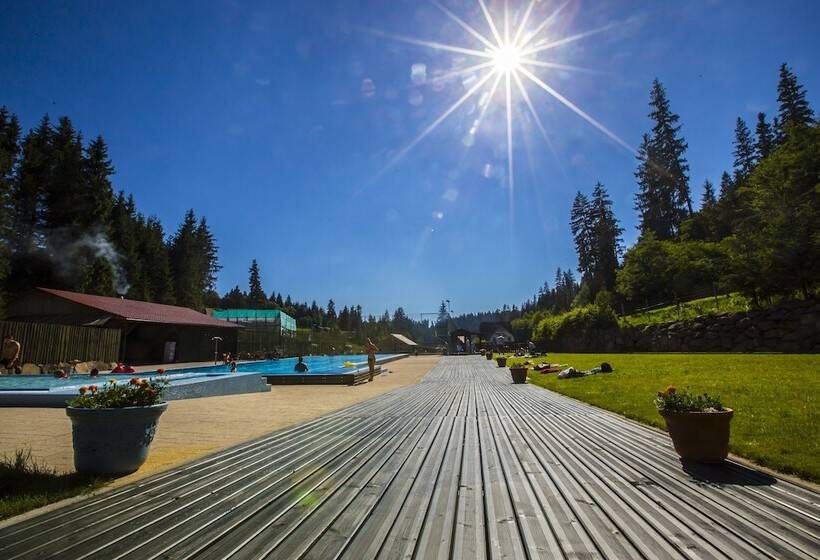 Пансион Lobogó Resort