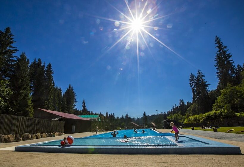 Пансион Lobogó Resort