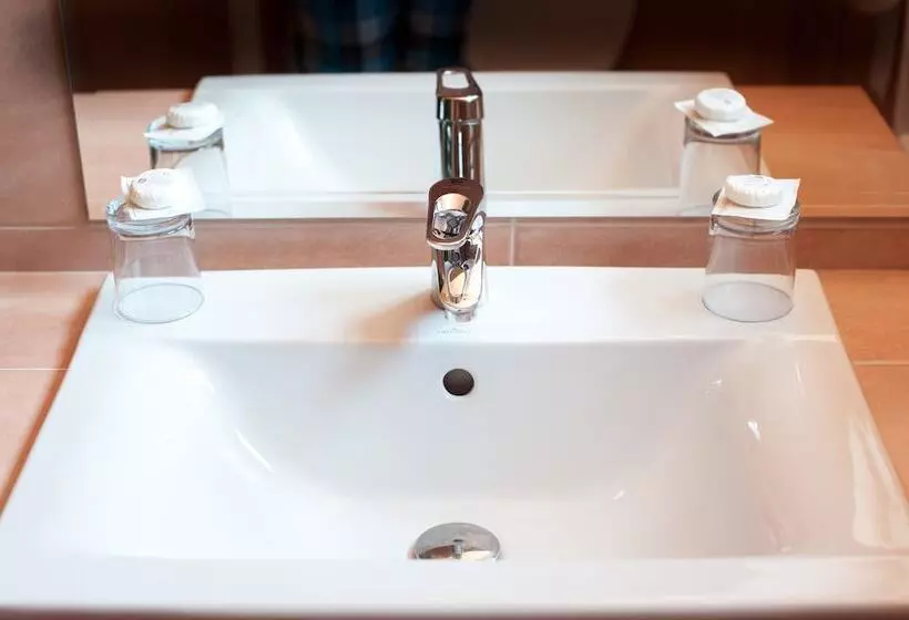 Majatalo Lobogó Resort