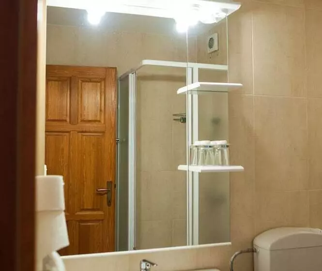 Majatalo Lobogó Resort