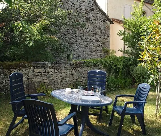 Majatalo Maison D Hotes Orlaya