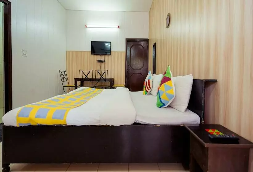 پانسیون Oxygen Homestay By Oyo Rooms