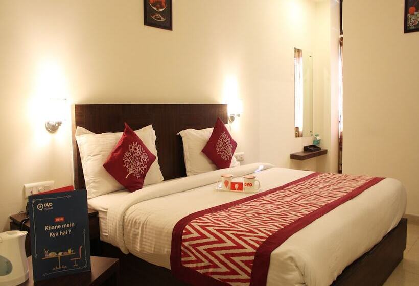 Royal Windsor Hotel By Oyo Rooms