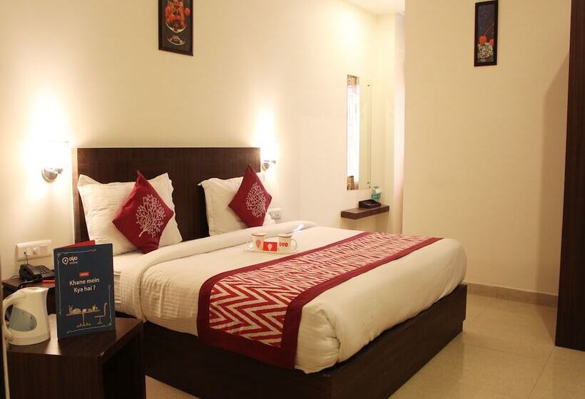 Royal Windsor Hotel By Oyo Rooms