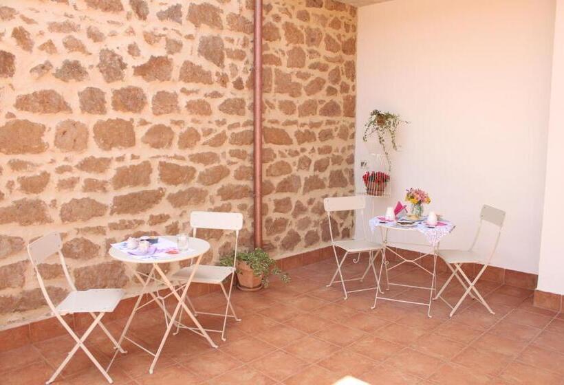 B&b Il Falco E L'ulivo