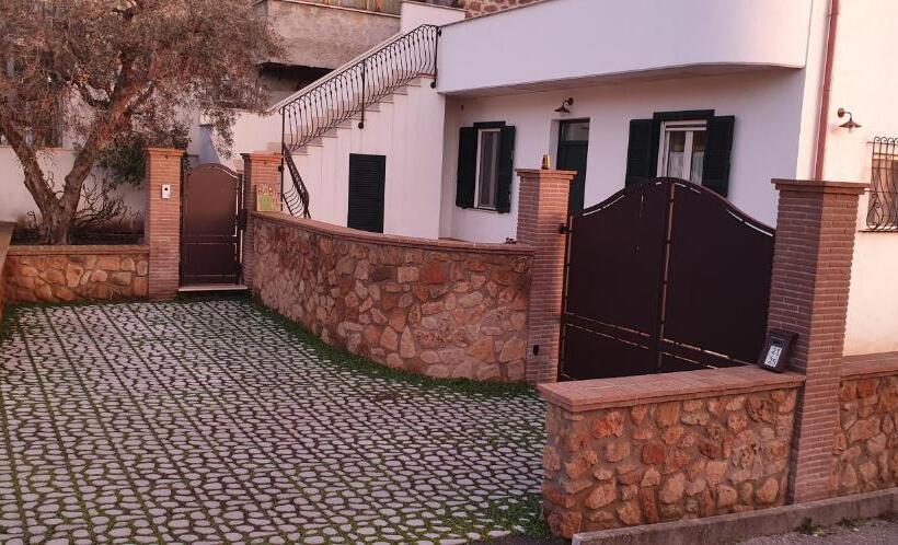 B&b Il Falco E L'ulivo