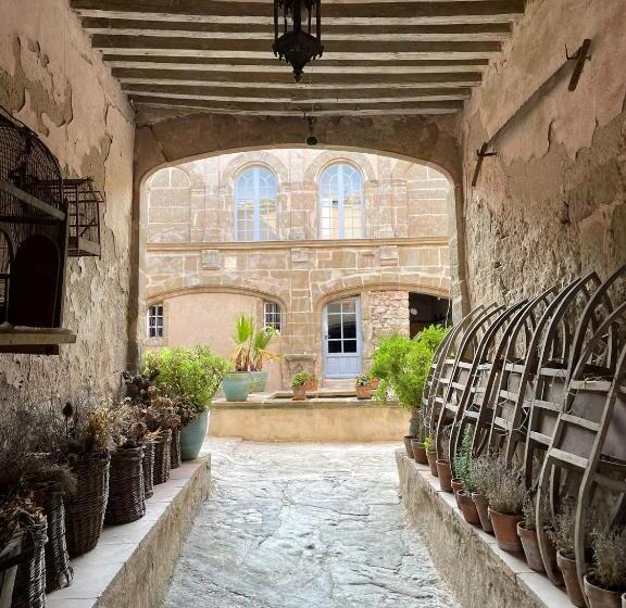 مبيت وإفطار Château De Puichéric