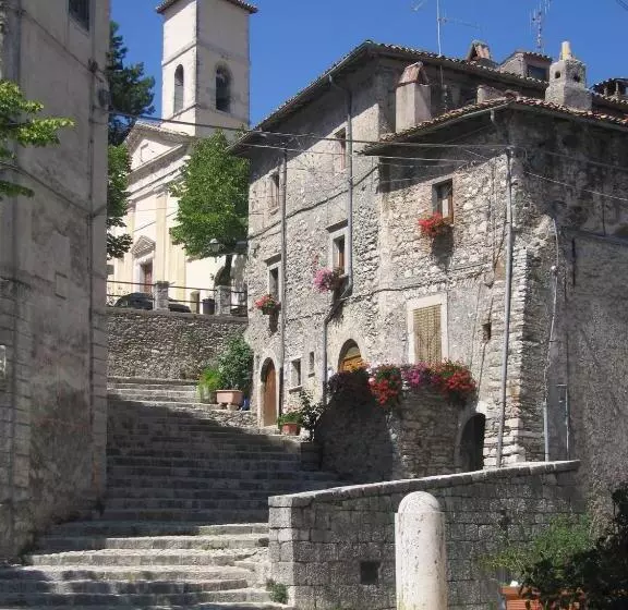 ベッドアンドブレックファースト Il Sorriso Dei Monti