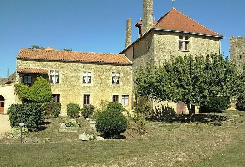Aamiaismajoitus (B&B) Le Vieux Chateau