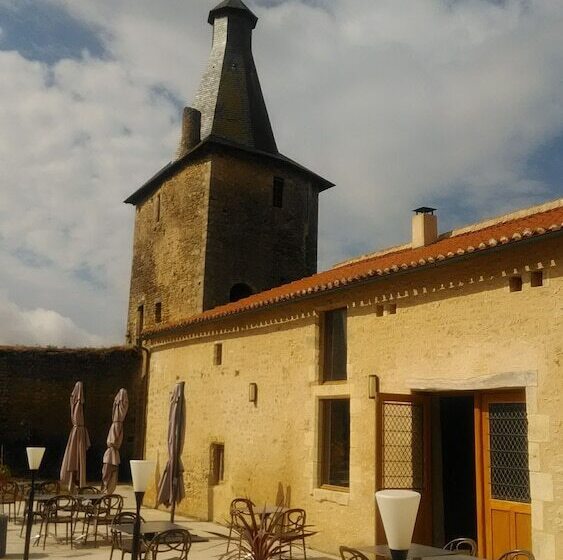 住宿加早餐  Le Vieux Chateau