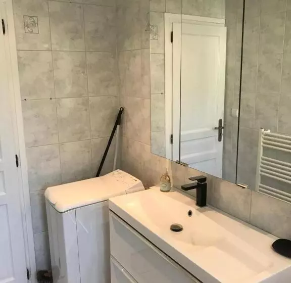 Chambres D Hôte Du Domaine De La Reine Blanche