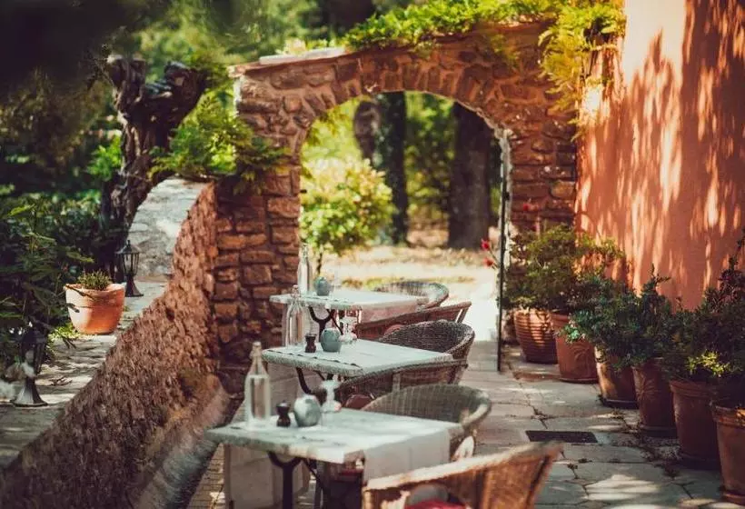 Hotelli Bastide Avellanne