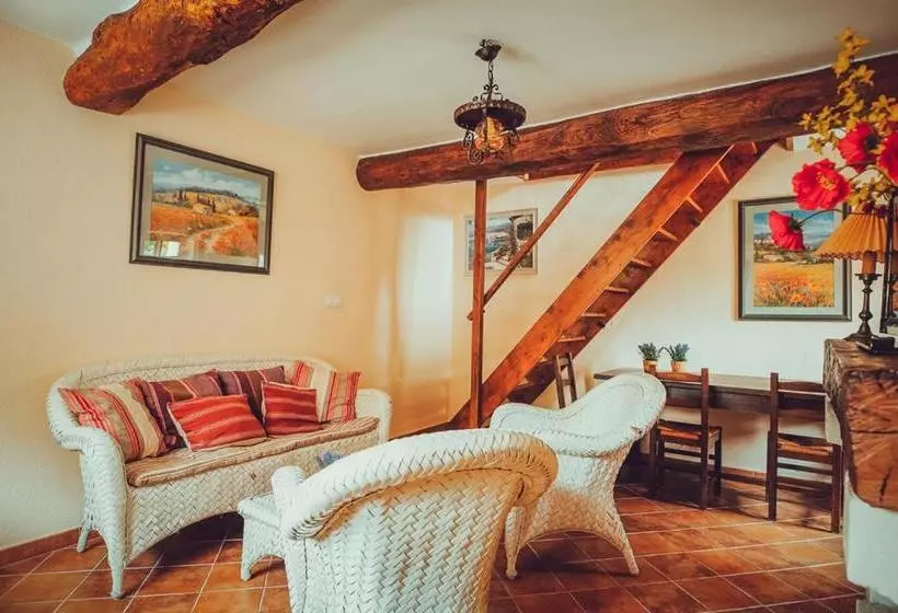 Hotelli Bastide Avellanne