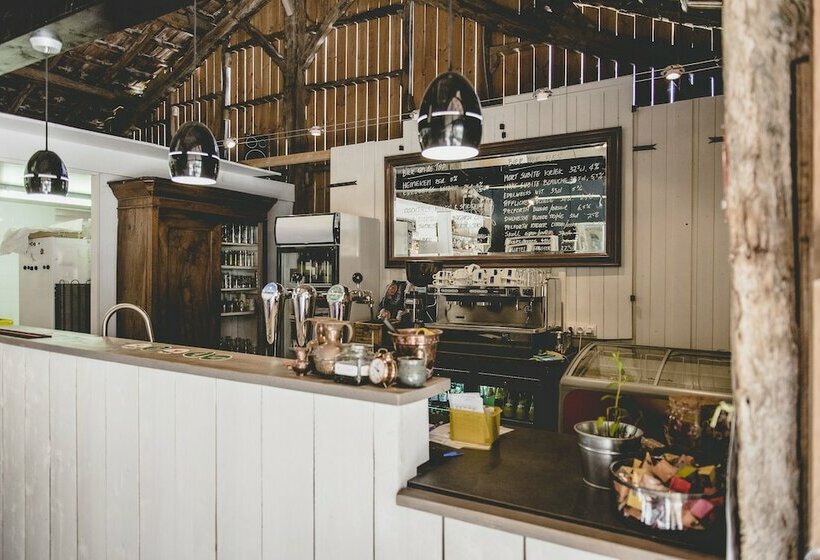 בית מלון כפרי Club Les Ormes