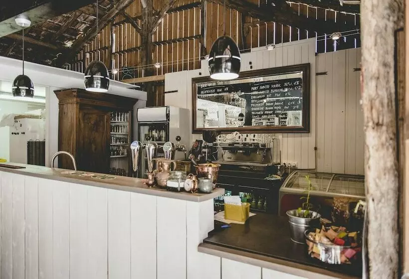 ホテル Club Les Ormes