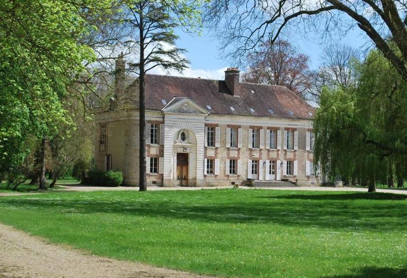 فندق Domaine De Vauluisant