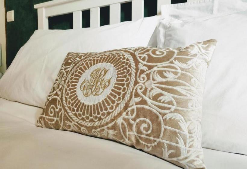 فندق Domaine De Vauluisant