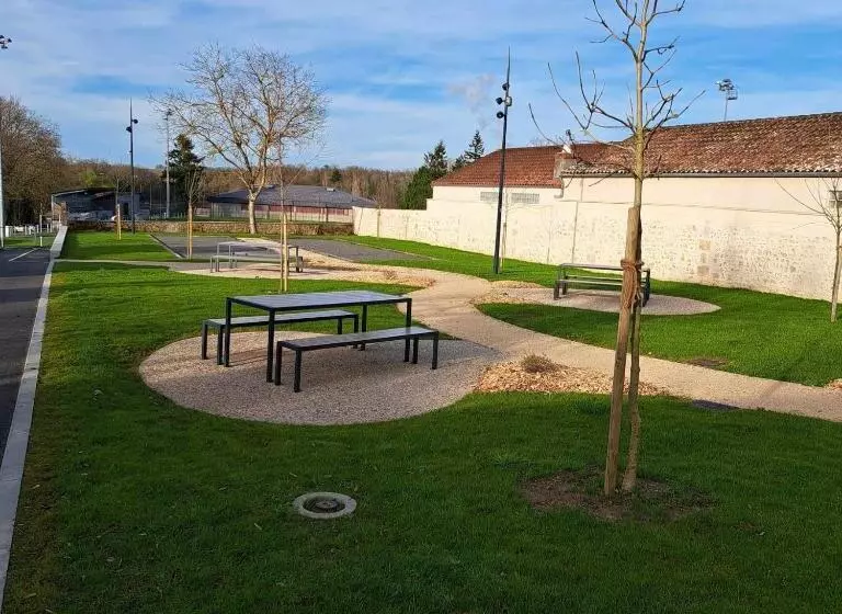 Hotelli Les Deux Porches