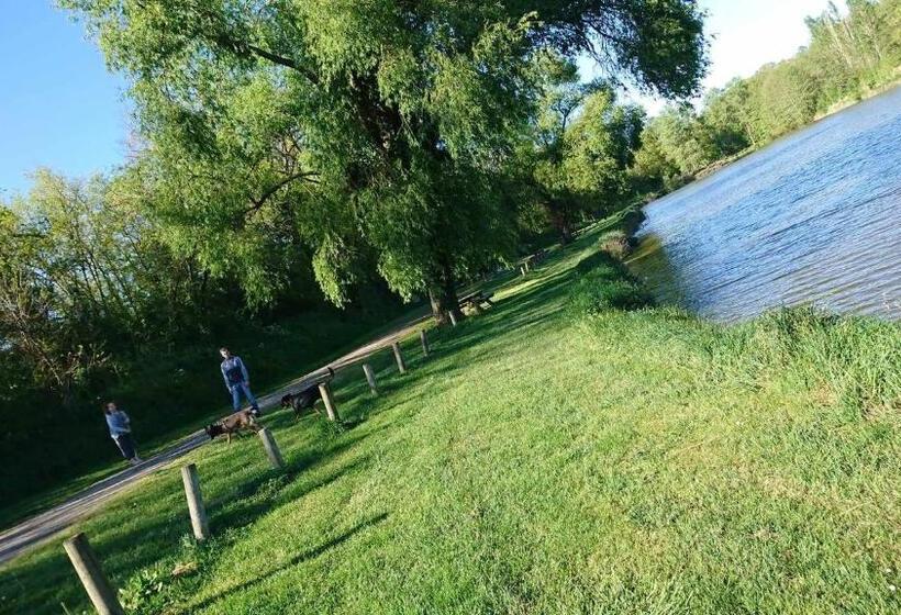 בית מלון כפרי Les Deux Porches