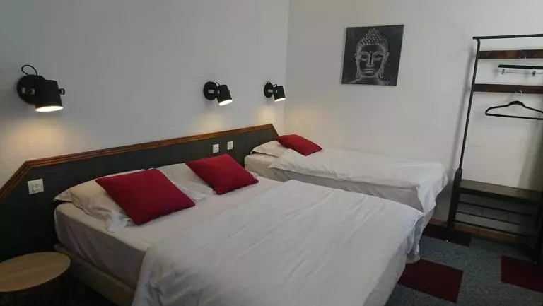 Hotelli Les Deux Porches