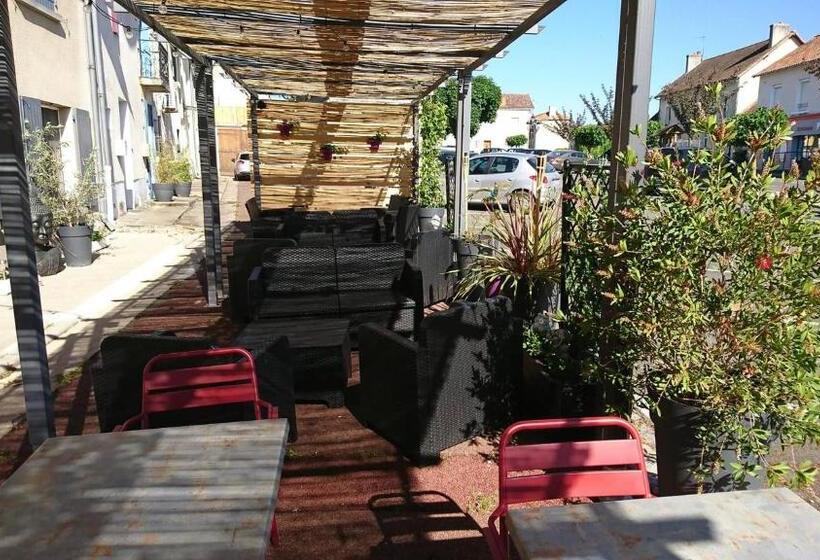 בית מלון כפרי Les Deux Porches