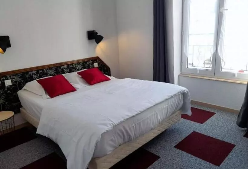 Hotelli Les Deux Porches