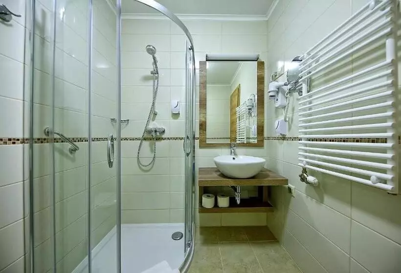 Hotelli Nádas Tó Park