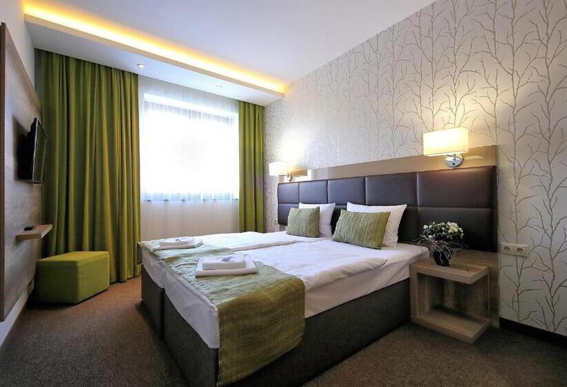 فندق Nádas Tó Park