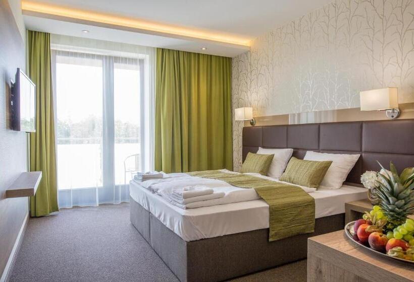 فندق Nádas Tó Park