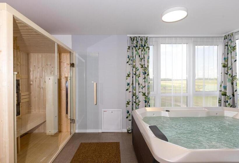 فندق Nádas Tó Park