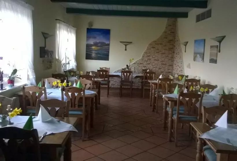 ホテル Rickelsbüller Hof