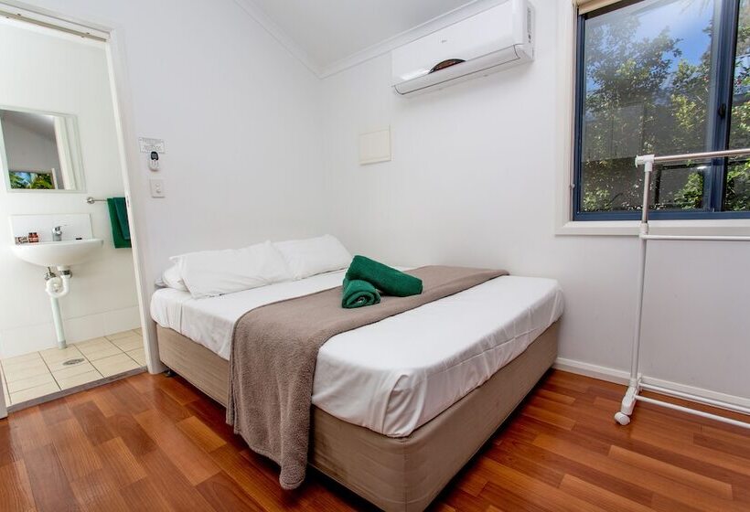 酒店 Solitary Islands Resort