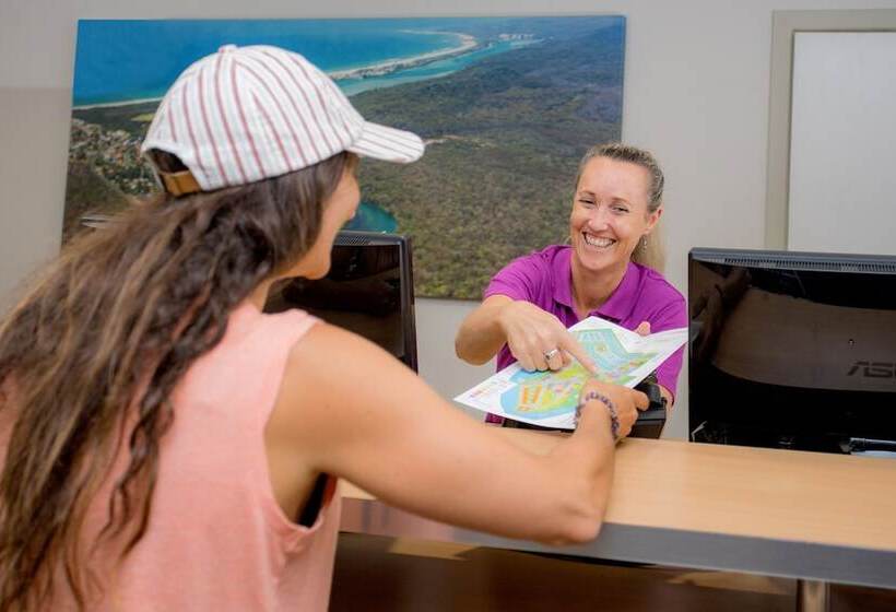 酒店 Solitary Islands Resort