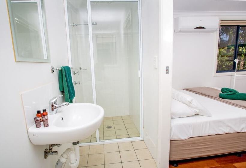 酒店 Solitary Islands Resort