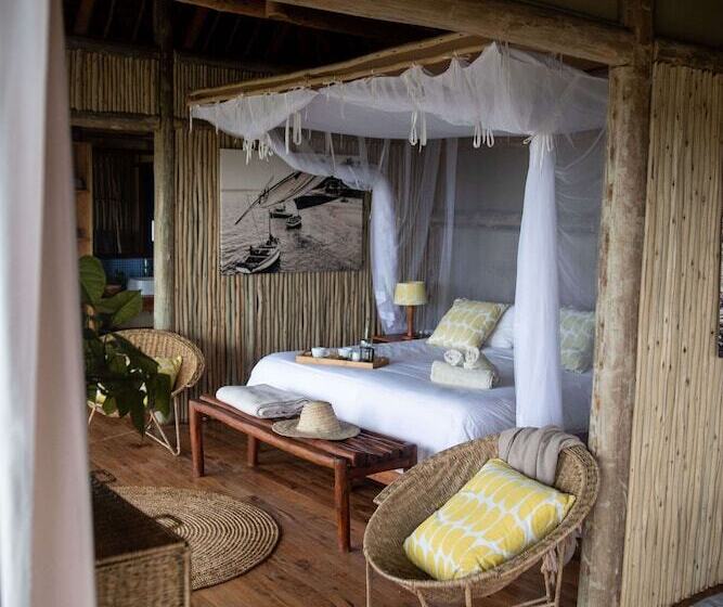 فندق Travessia Beach Lodge